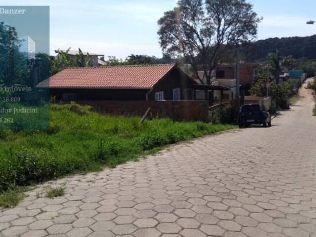 Terreno para Venda em Florianópolis - 5
