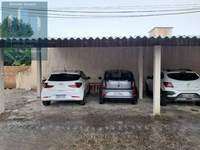 #1894 - Apartamento para Venda em Florianópolis - SC - 2