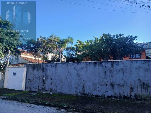 Venda em São João do Rio Vermelho - Florianópolis