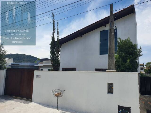 Casa para Venda em Florianópolis - 2