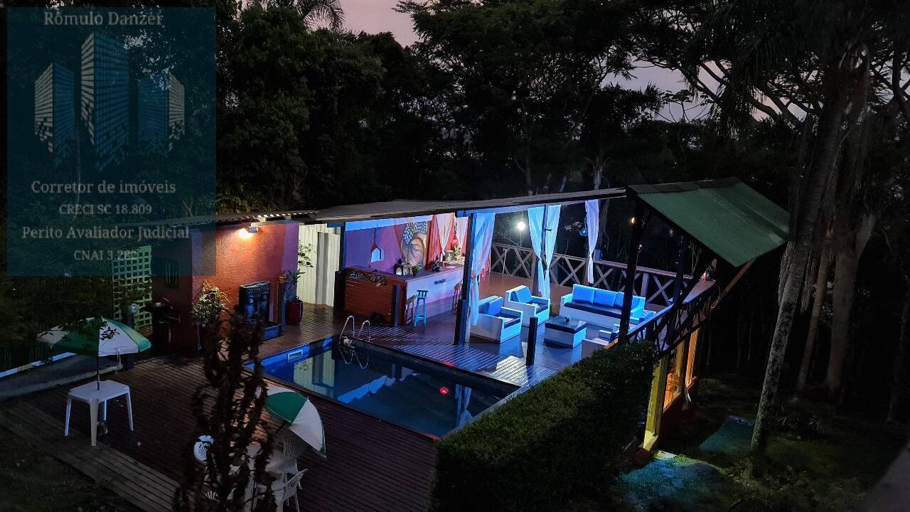 Vendo pousada na Costa da Lagoa - Florianopólis SC.