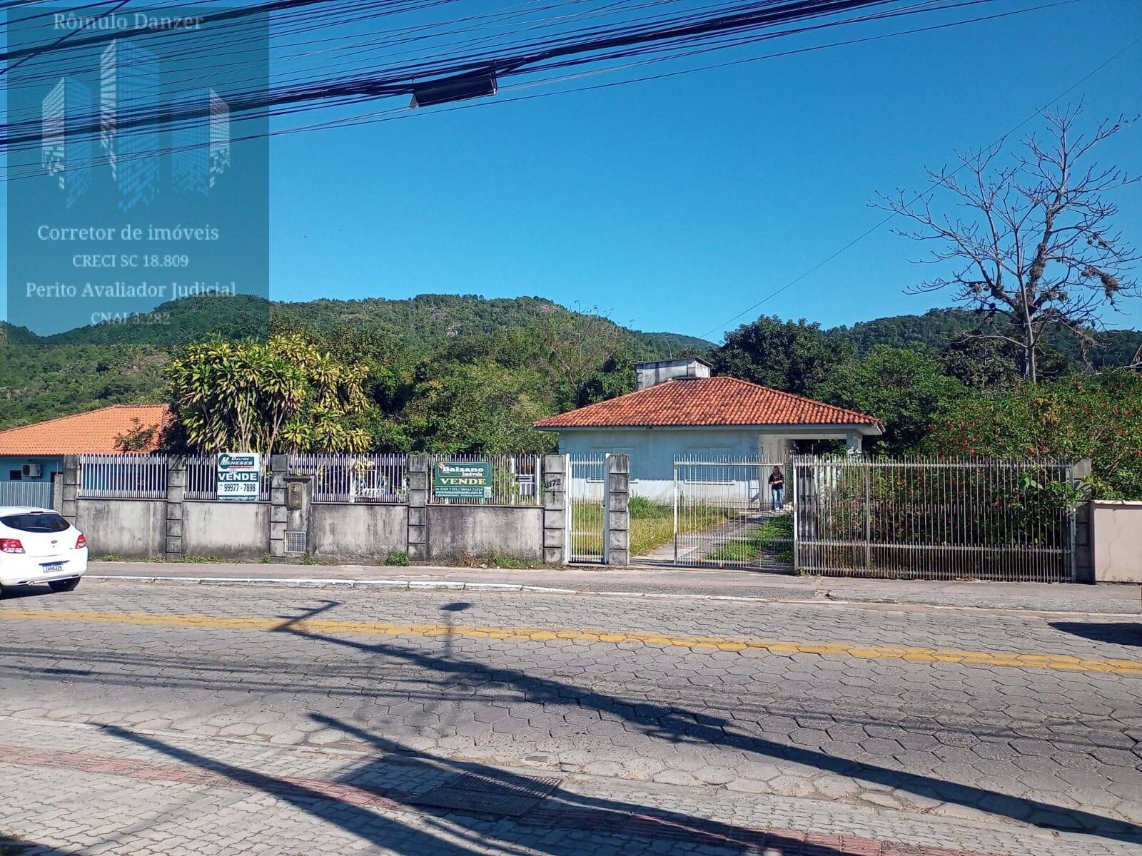 Sítio à venda com 2 quartos, 21585m² - Foto 2