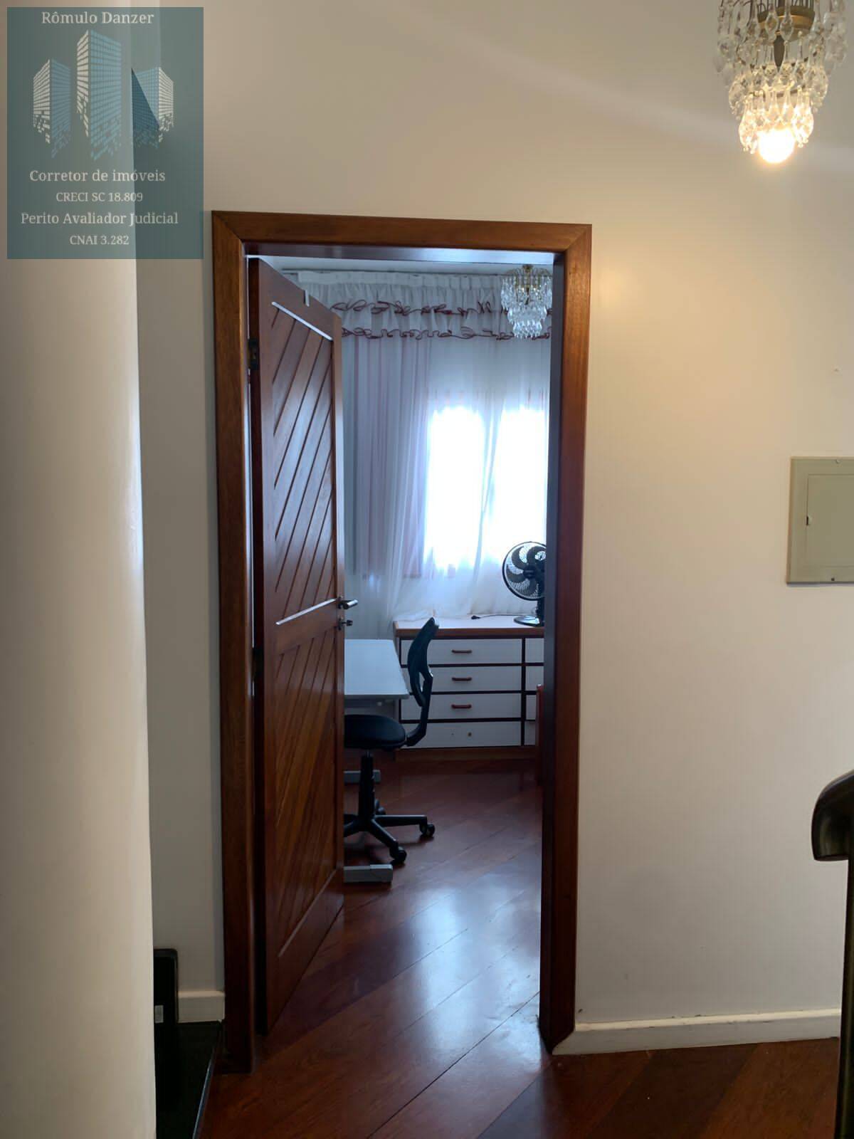 Casa, 5 quartos, 285 m² - Foto 34