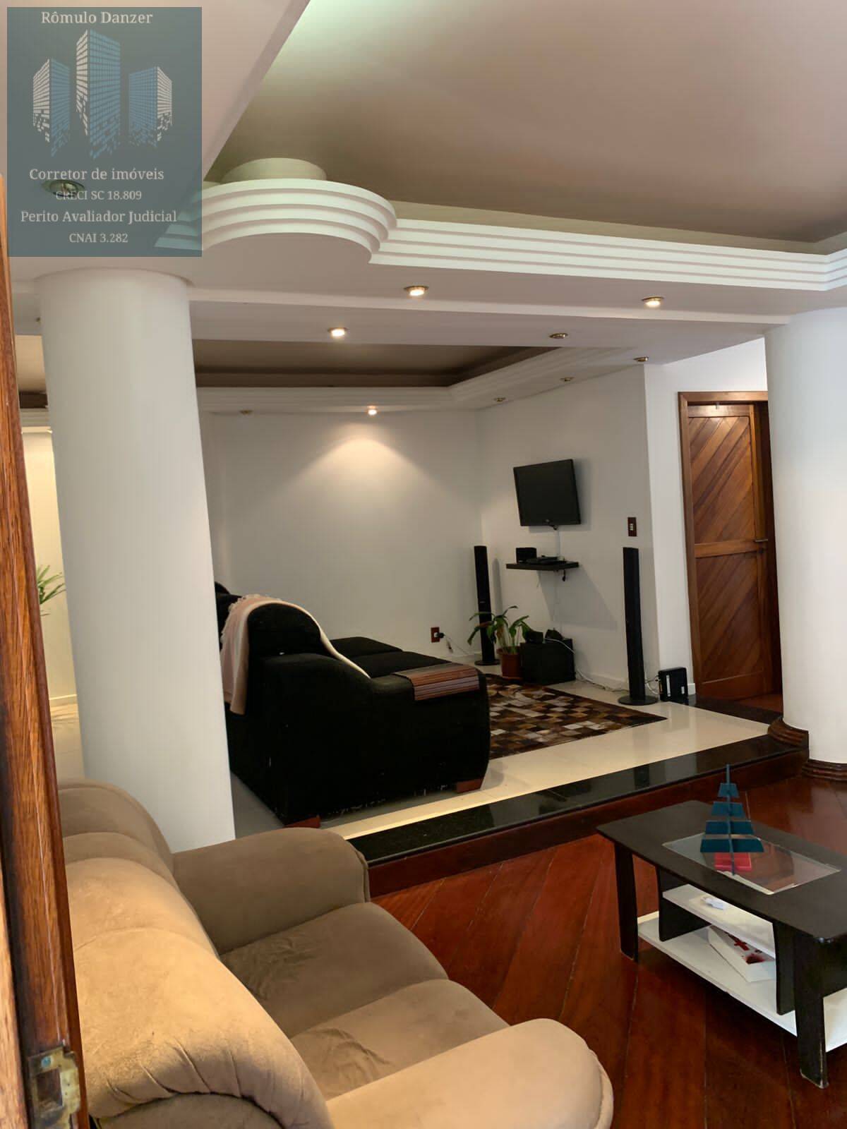 Casa, 5 quartos, 285 m² - Foto 39