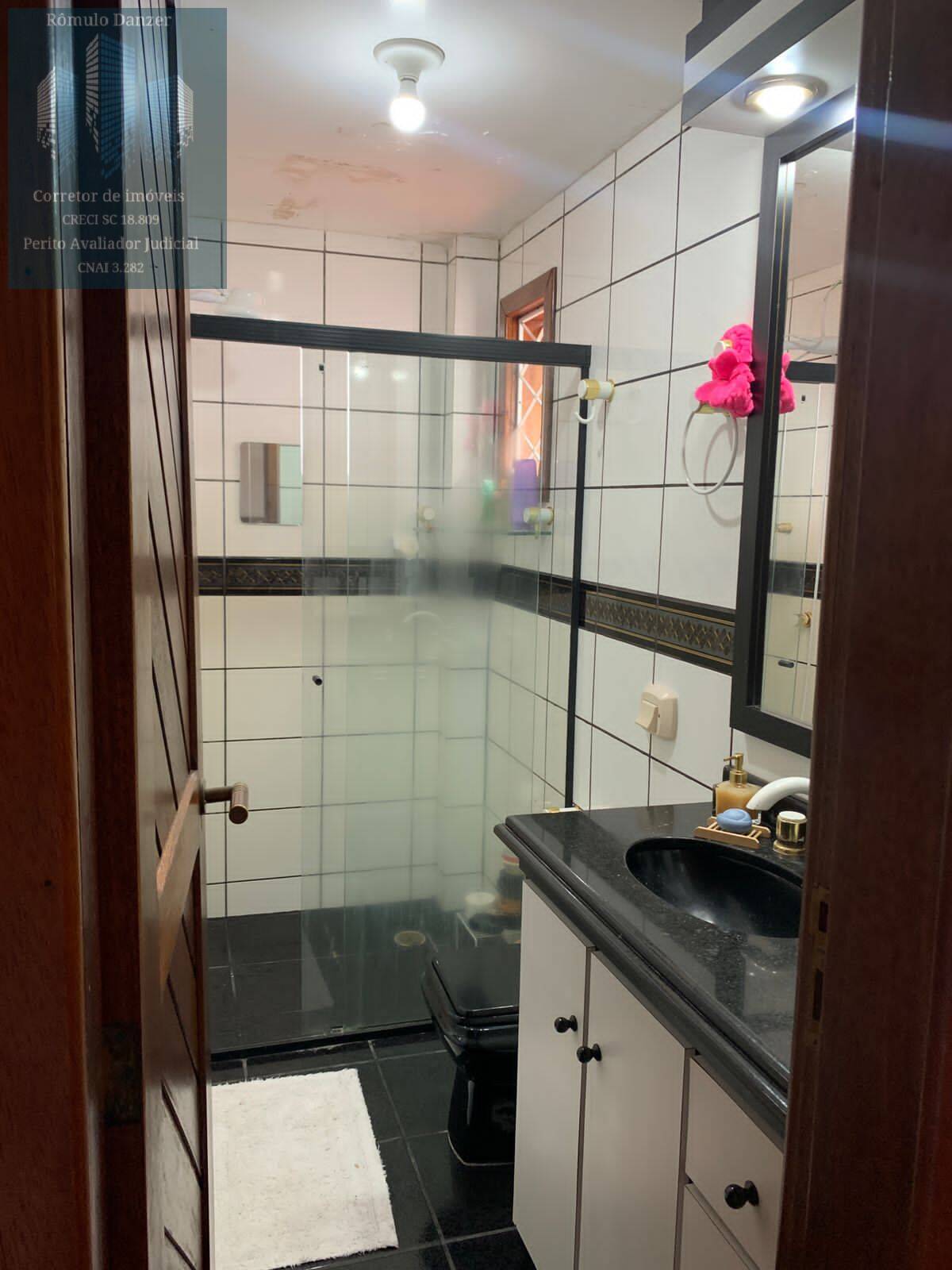 Casa, 5 quartos, 285 m² - Foto 47